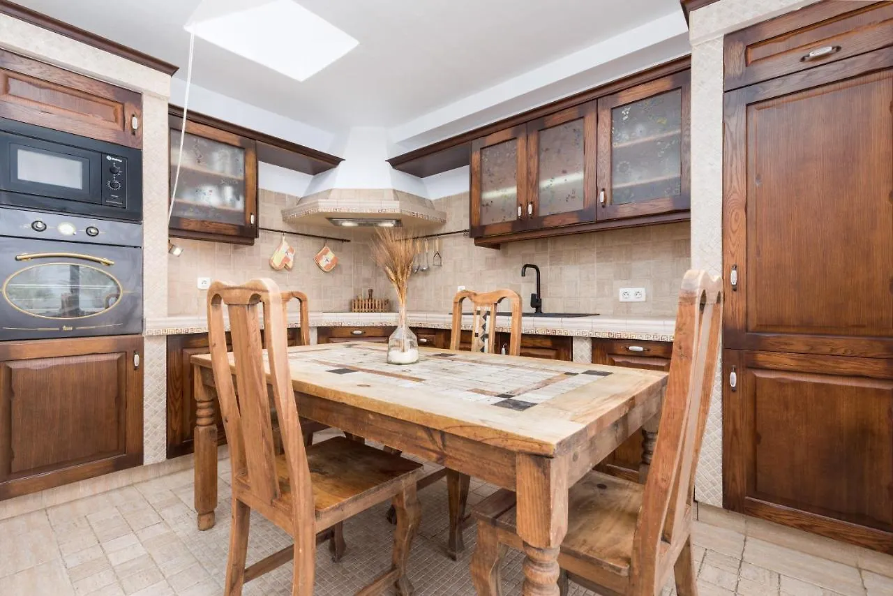 הוילה קוסטה קלמה Casa Silvia, Casa Con Jardin Y Vista Al Mar בית נופש