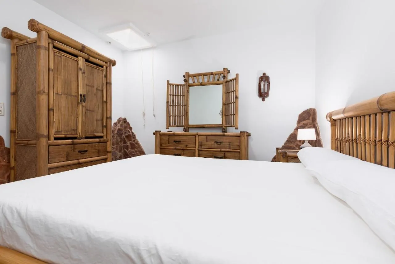 בית נופש הוילה קוסטה קלמה Casa Silvia, Casa Con Jardin Y Vista Al Mar